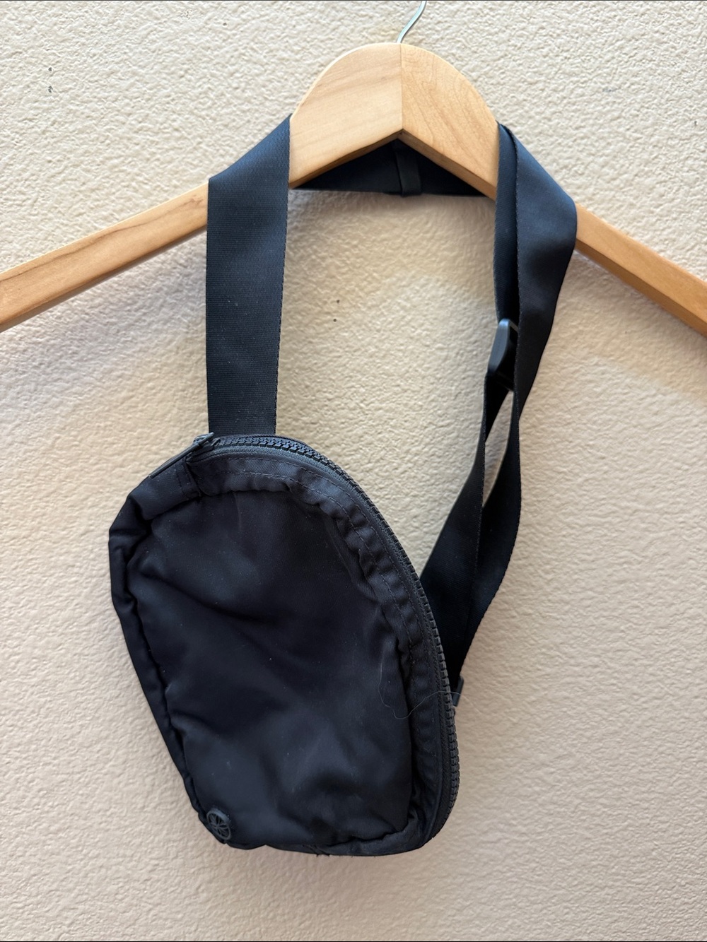Everyday Sling Belt Bag with Adjustable Strap - Black